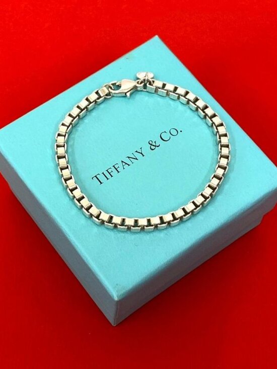 Tiffany & Co. Jewelry - Tiffany & Co Venetian Chain Bracelet